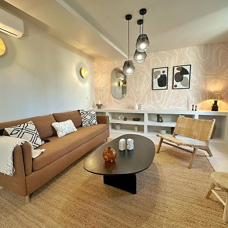 La Maison Cavet 5 Appartements De Standing Au Coeur Du Village Sanary-sur-Mer Ngoại thất bức ảnh
